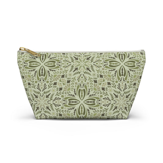 Accessory Pouch w T-bottom - Wild Daisies